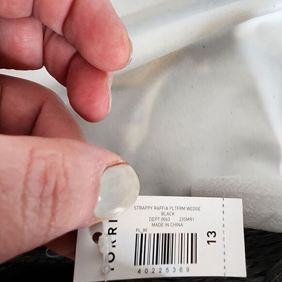13W Torrid Black Strappy Raffia Platform 4" Wedge Espadrille Sandal Wide Width - Picture 9 of 11